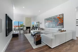 2879 Caminito Merion, La Jolla, CA 92037 - Photo 12