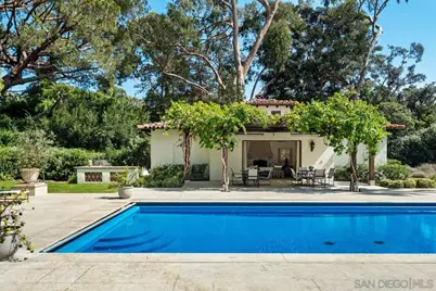  1205 Muirlands Dr, La Jolla, CA 92037 - Photo 16