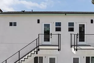1953 Emerald St, San Diego, CA 92109 - Photo 38