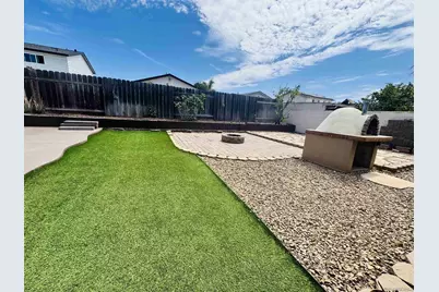  863 Grissom Street, San Diego, CA 92154 - Photo 2
