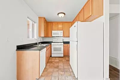  521 Calle Montecito #110, Oceanside, CA 92057 - Photo 14
