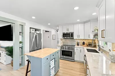  767 Maria Way, Gilroy, CA 95020 - Photo 12