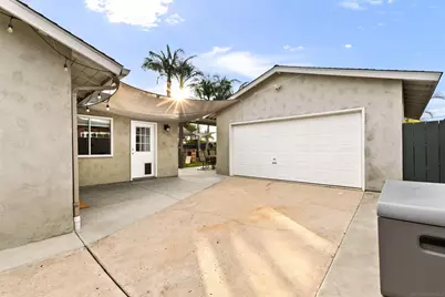  4982 Mount Casas Dr, San Diego, CA 92117 - Photo 4