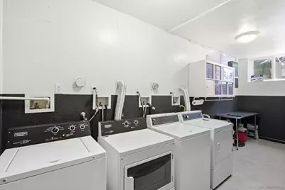  730 E Avenue, Coronado, CA 92118 - Photo 24
