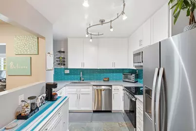  730 E Avenue, Coronado, CA 92118 - Photo 18