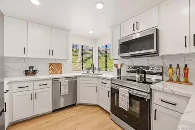  12855 Via Moura, San Diego, CA 92128 - Photo 6