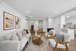 8963 Caminito Fresco, La Jolla, CA 92037 - Photo 6