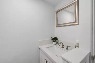  8963 Caminito Fresco, La Jolla, CA 92037 - Photo 18