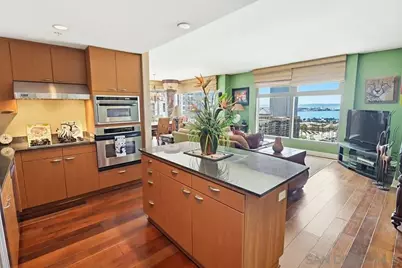  645 Front Street #1806, San Diego, CA 92101 - Photo 4