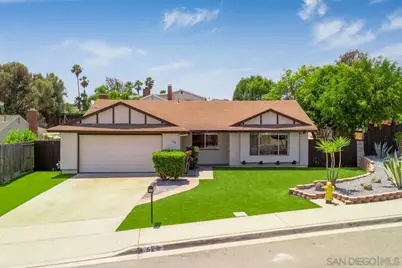  520 La Barca St, Spring Valley, CA 91977 - Photo 2
