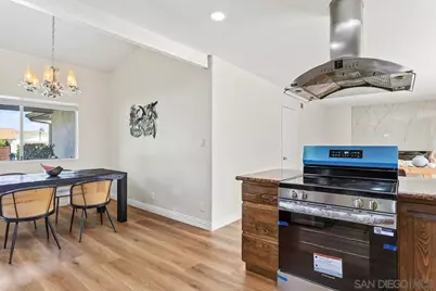  520 La Barca St, Spring Valley, CA 91977 - Photo 14