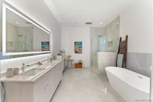 7933 Sitio Nispero, Carlsbad, CA 92009 - Photo 10