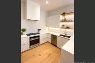 7933 Sitio Nispero, Carlsbad, CA 92009 - Photo 2