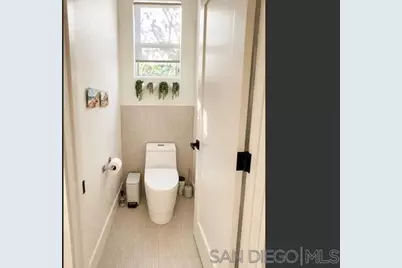  7933 Sitio Nispero, Carlsbad, CA 92009 - Photo 12