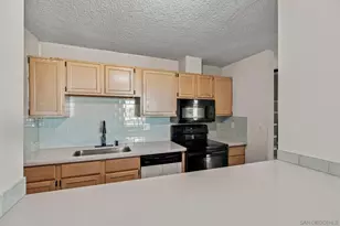 3050 Rue D’Orleans, San Diego, CA 92110 - Photo 6