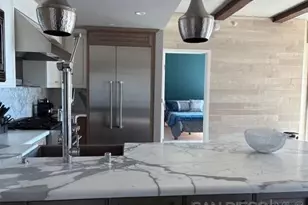 801 Ash St, San Diego, CA 92101 - Photo 2