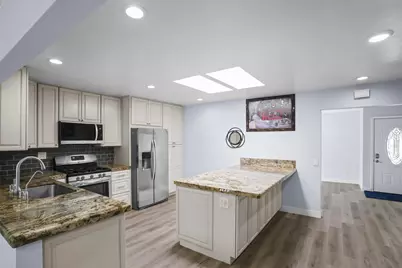  7760 Parkdale, San Diego, CA 92126 - Photo 6