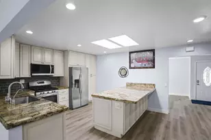 7760 Parkdale Cove, San Diego, CA 92126 - Photo 6