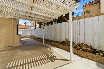  2174 Villa Sonoma Gln, Escondido, CA 92029 - Photo 32
