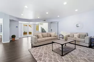 2174 Villa Sonoma Glen, Escondido, CA 92029 - Photo 8