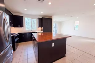 1242 Via Candelas, Oceanside, CA 92056 - Photo 6
