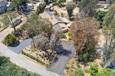  4515 Baja Mission Road, Fallbrook, CA 92028 - Photo 2