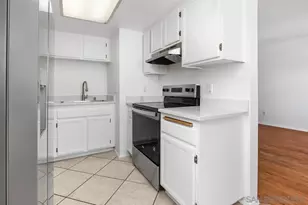 4240 Menlo Ave, San Diego, CA 92115 - Photo 8