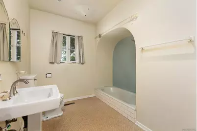 2219 La Callecita, San Diego, CA 92103 - Photo 14