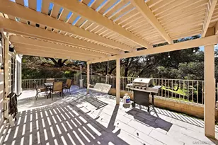 8981 Circle R View, Escondido, CA 92026 - Photo 30