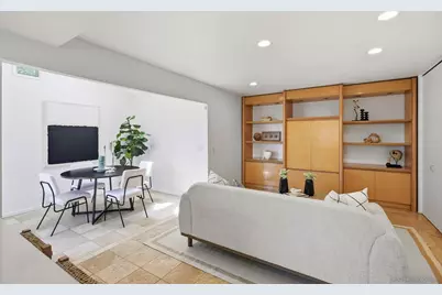  2264 Caminito Castillo, La Jolla, CA 92037 - Photo 14