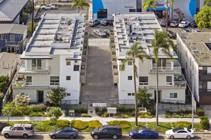 1952 Hornblend, San Diego, CA 92109 - Photo 32