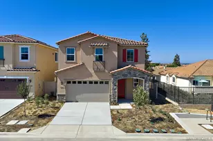 744 Michael Ct, Vista, CA 92081 - Photo 1