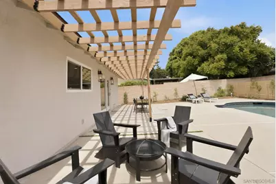  3610 Trieste Drive, Carlsbad, CA 92010 - Photo 6