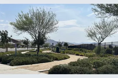  32468 Parker St, Menifee, CA 92584 - Photo 20