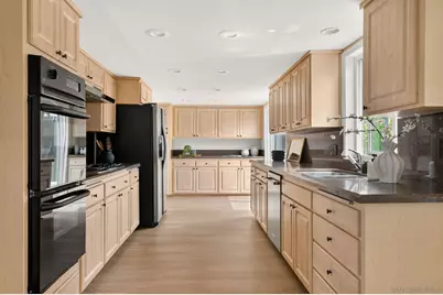  5045 La Dorna St, San Diego, CA 92115 - Photo 8