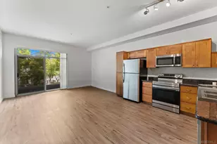 889 Date, San Diego, CA 92101 - Photo 2