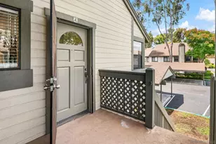 1953 Wellington Ln, Vista, CA 92081 - Photo 2