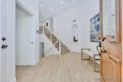  1317 Caminito Floreo, La Jolla, CA 92037 - Photo 8