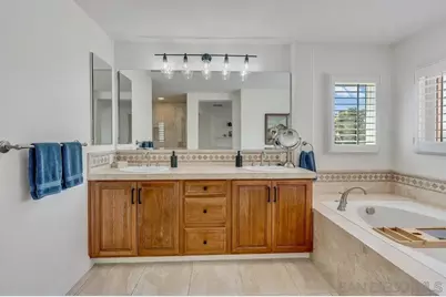  1317 Caminito Floreo, La Jolla, CA 92037 - Photo 50