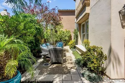  1317 Caminito Floreo, La Jolla, CA 92037 - Photo 32