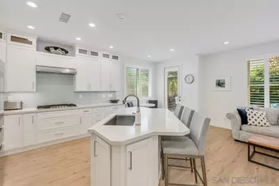  1317 Caminito Floreo, La Jolla, CA 92037 - Photo 24