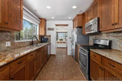  1644 Cerca Blanca Pl, El Cajon, CA 92019 - Photo 18