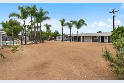  1644 Cerca Blanca Pl, El Cajon, CA 92019 - Photo 46