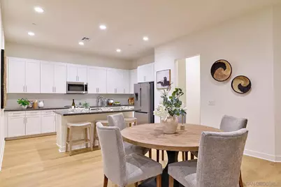  777 Michael Ct, Vista, CA 92081 - Photo 4