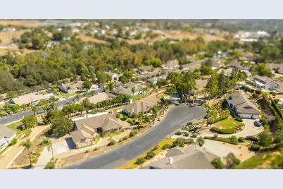  1221 Palomares Ct., Fallbrook, CA 92028 - Photo 32