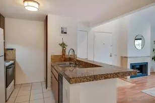 9209 Village Glen Dr, San Diego, CA 92123 - Photo 6