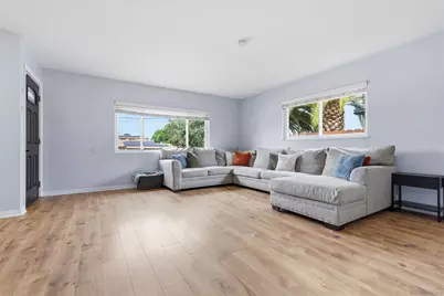  225 E Renette Ave, El Cajon, CA 92020 - Photo 2