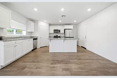  1255 Universal Way, Hemet, CA 92543 - Photo 8