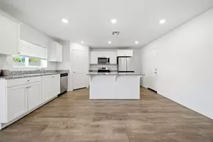 1255 Universal Wy, Hemet, CA 92543 - Photo 8