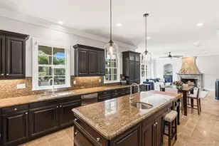 7946 Kathryn Crosby Ct, San Diego, CA 92127 - Photo 12